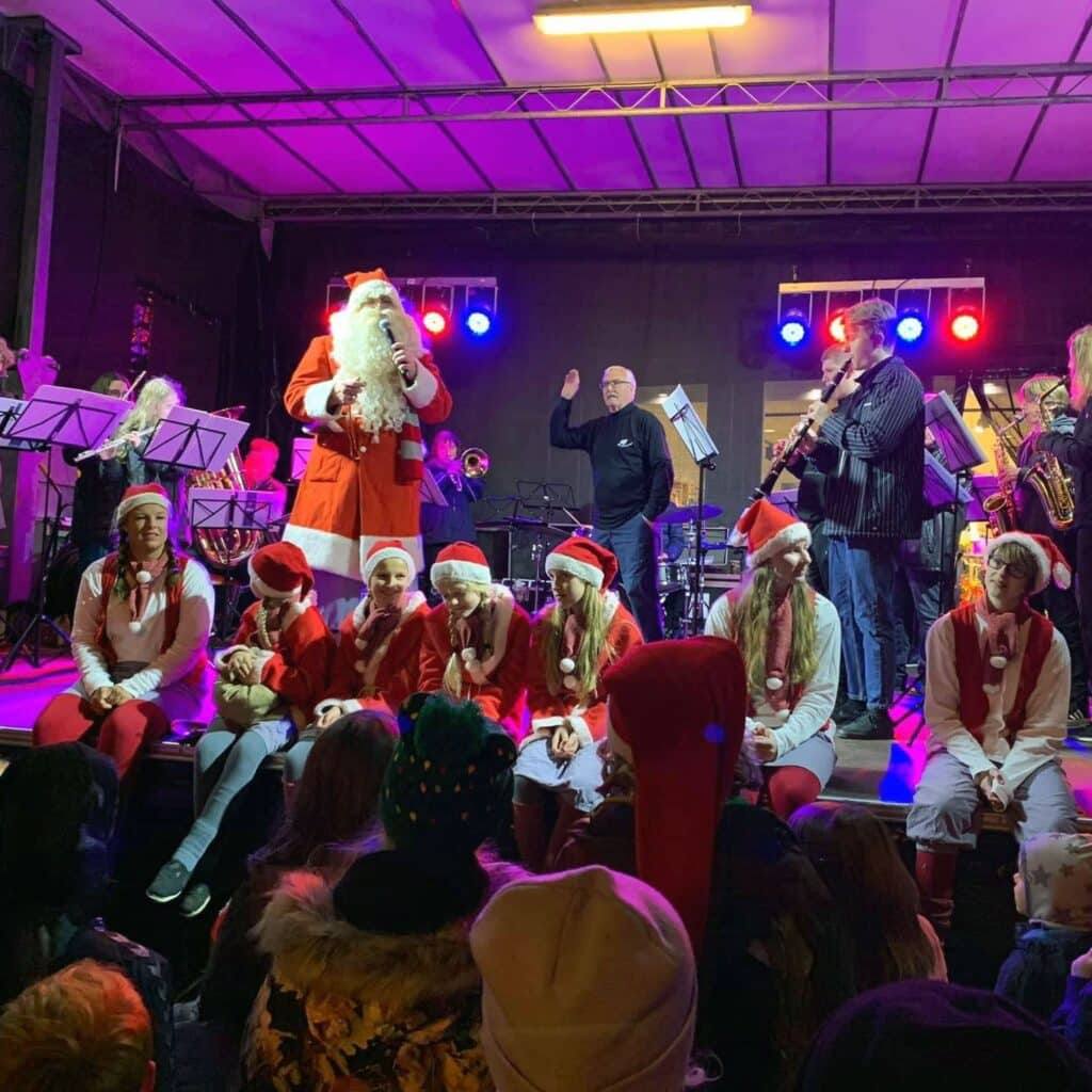 Julemandens Flaskepost 24 personlige nissebreve fra Julemandens Værksted